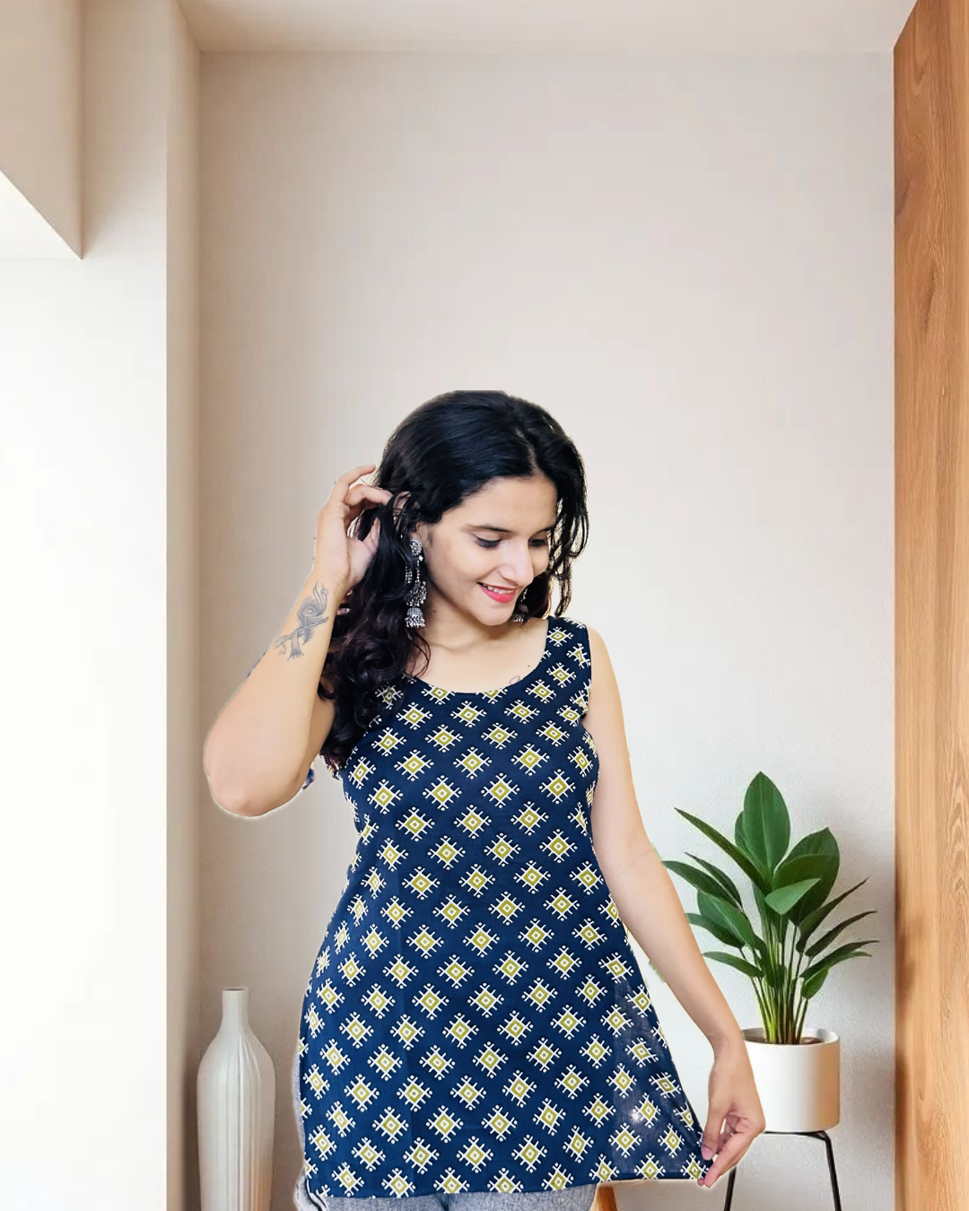 Navy Blue Geometric Print Lace-up Design