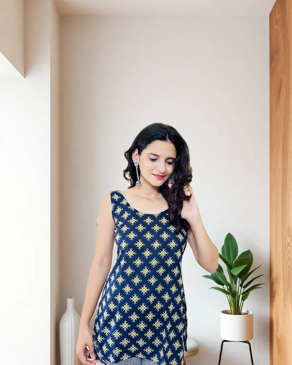 Navy Blue Geometric Print Lace-up Design
